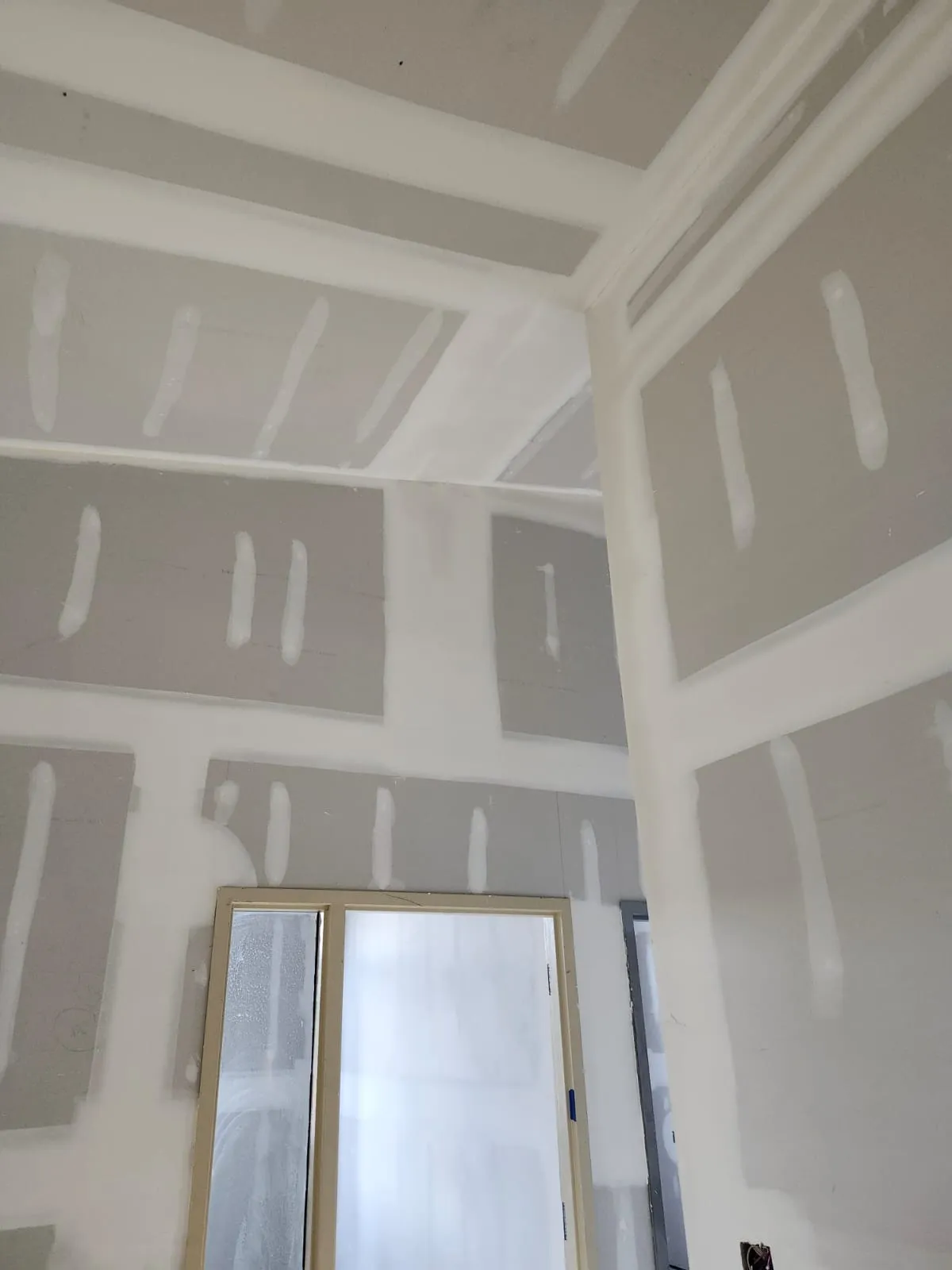 Plaster & Drywall Taping